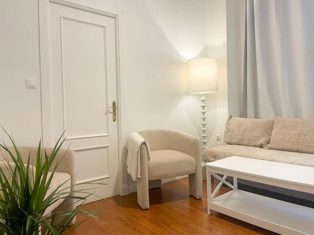 Apartamentos Malaga Centro Extérieur photo